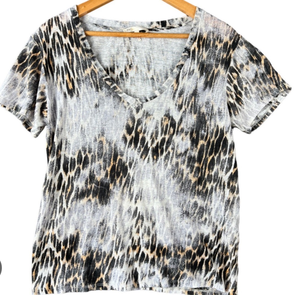Maje Linen Animal Print V Neck T Shirt